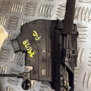 Serrure arriere gauche RENAULT CLIO 4 PHASE 2 Diesel - Image 1