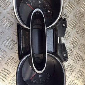 Compteur RENAULT CLIO 4 PHASE 2 Diesel - Image 1