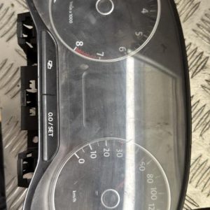 Compteur VOLKSWAGEN POLO 5 PHASE 1 Essence - Image 1