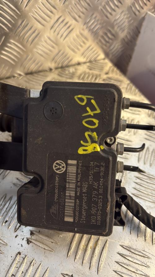 Bloc ABS (freins anti-blocage) VOLKSWAGEN GOLF 6 Diesel - Image 1