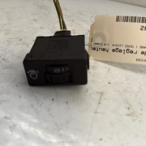 Commande de reglage hauteur de phare PEUGEOT PARTNER 2 PHASE 1 Diesel - Image 1