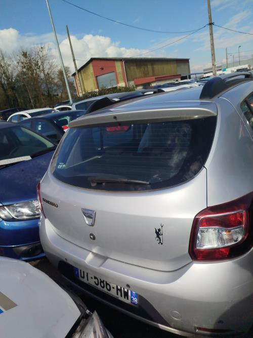 Vitre avant droit DACIA SANDERO 2 PHASE 1 Essence - Image 4