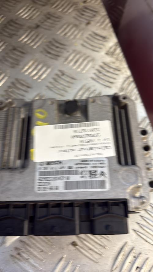 Calculateur moteur CITROEN XSARA PICASSO PHASE 2 Diesel - Image 3