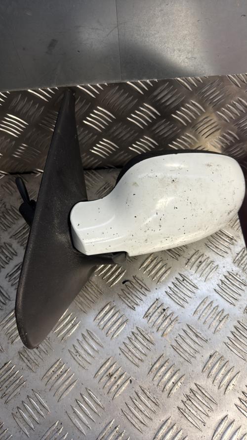 Retroviseur gauche RENAULT CLIO 2 CAMPUS PHASE 1 Diesel - Image 3