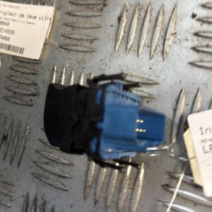 Interrupteur de leve vitre avant gauche RENAULT GRAND MODUS PHASE 2 Essence - Image 2