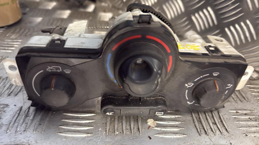 Commande chauffage RENAULT KANGOO 2 PHASE 1 Diesel - Image 3