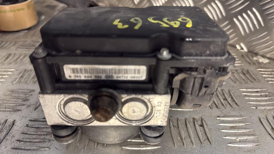 Bloc ABS (freins anti-blocage) CITROEN NEMO Diesel - Image 1