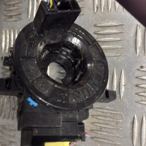 Contacteur tournant TOYOTA YARIS 3 PHASE 1 Diesel - Image 1