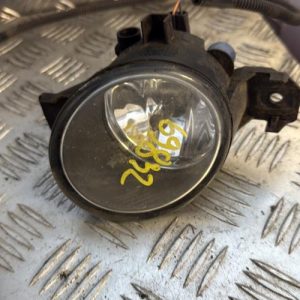 Anti brouillard droit (feux) RENAULT CLIO 3 PHASE 1 Essence - Image 1