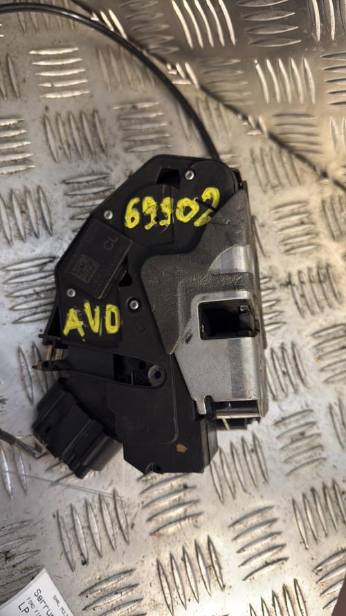 Serrure avant droit FORD FIESTA 6 PHASE 1 Diesel - Image 3