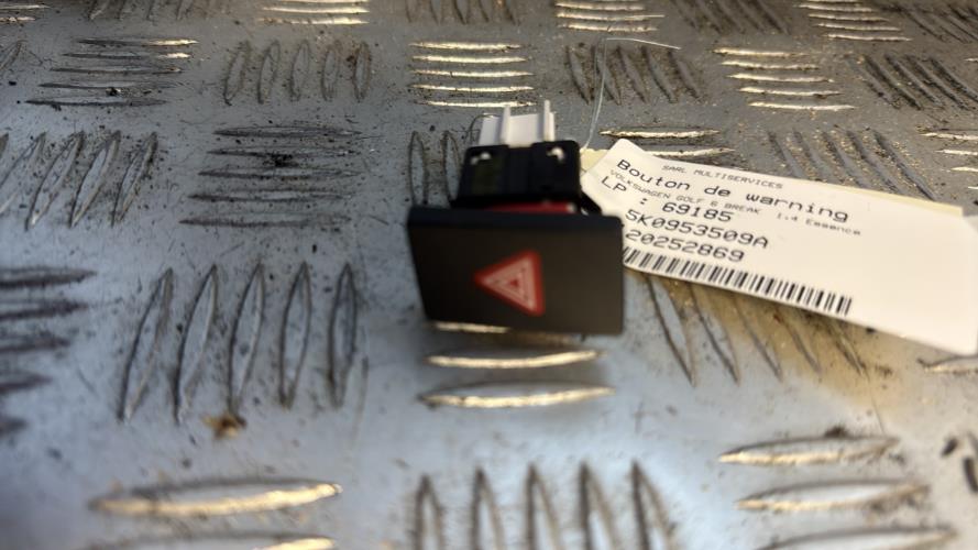 Bouton de warning VOLKSWAGEN GOLF 6 BREAK Essence - Image 2