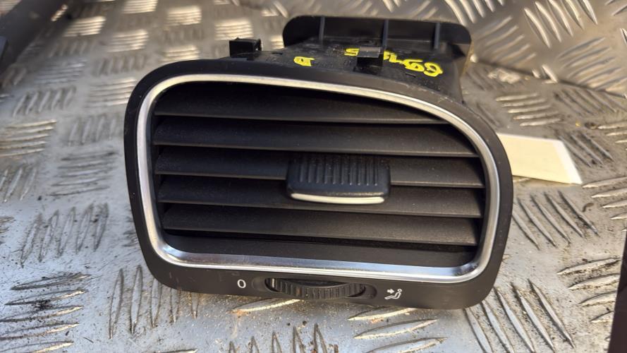 Aerateur tableau de bord avant droit VOLKSWAGEN GOLF 6 BREAK Essence - Image 2