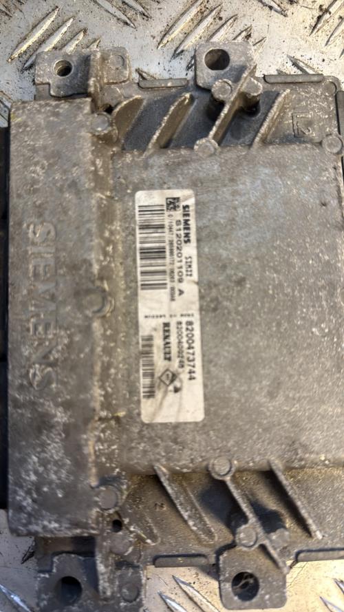 Calculateur moteur RENAULT TWINGO 1 PHASE 3 Essence - Image 3
