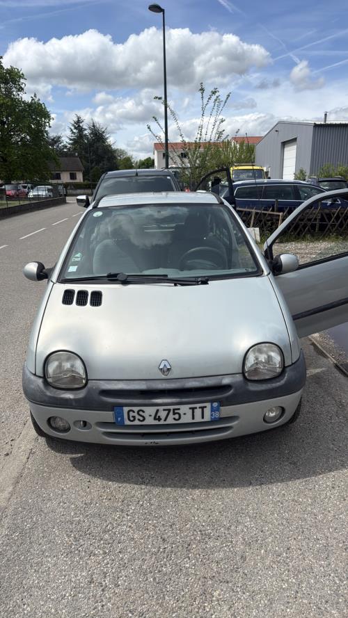 Calculateur moteur RENAULT TWINGO 1 PHASE 3 Essence - Image 4