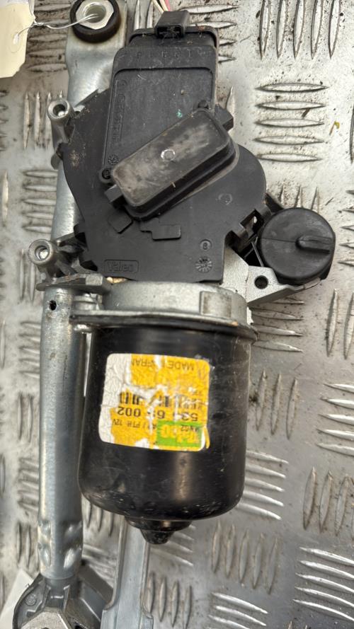 Moteur essuie glace avant PEUGEOT 107 PHASE 2 Essence - Image 4