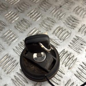 Bouchon de carburant PEUGEOT 107 PHASE 2 Essence - Image 1