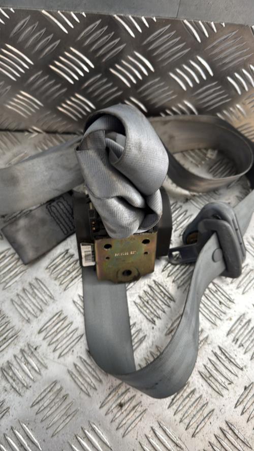 Ceinture avant droit RENAULT TWINGO 1 PHASE 3 Essence - Image 3