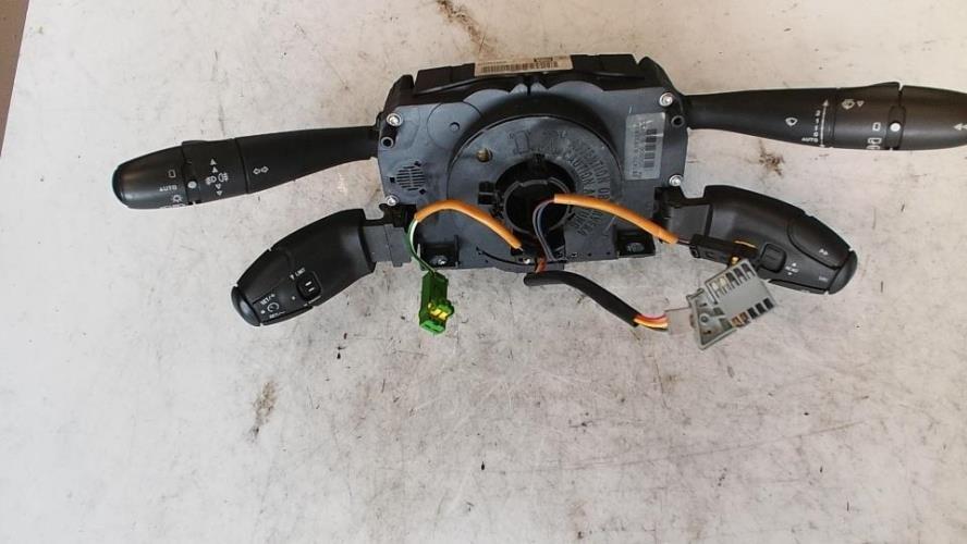 Com (Bloc Contacteur Tournant+Commodo Essuie Glace+Commodo Phare) PEUGEOT 207 PHASE 1 Diesel - Image 7