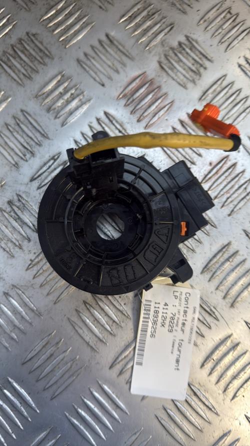 Contacteur tournant PEUGEOT 107 PHASE 2 Essence - Image 1