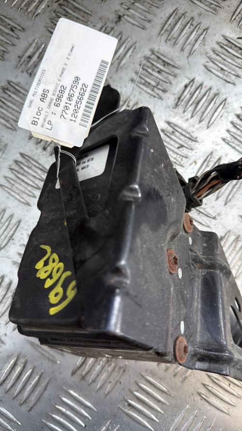 Bloc ABS (freins anti-blocage) RENAULT GRAND SCENIC 2 PHASE 2 Diesel - Image 4
