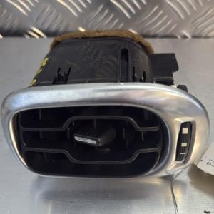 Aerateur tableau de bord avant droit CITROEN C3 PICASSO PHASE 2 Diesel - Image 1