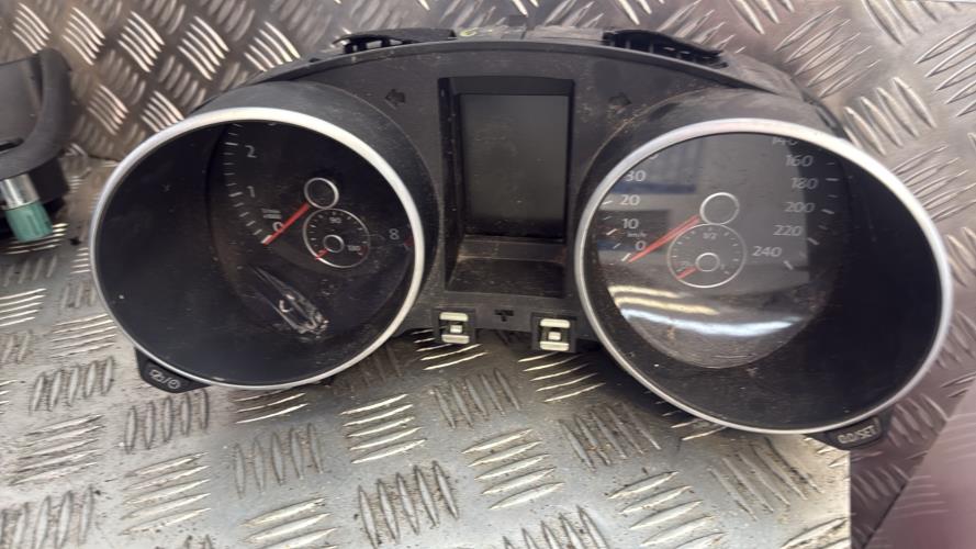 Compteur VOLKSWAGEN GOLF 6 BREAK Essence - Image 2