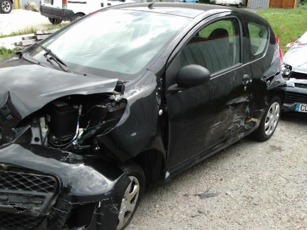 Ceinture arriere droit PEUGEOT 107 PHASE 2 - Image 4