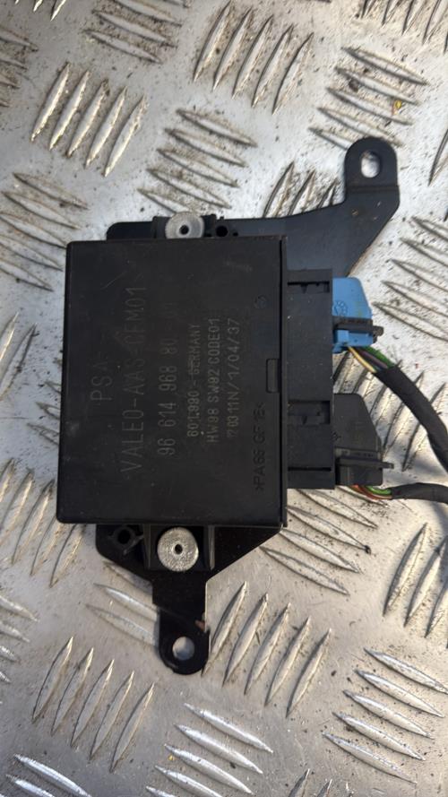 Calculateur PEUGEOT 207 PHASE 2 Essence - Image 3