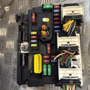 Boitier servitude moteur (BSM) CITROEN C3 PICASSO PHASE 2 Diesel - Image 1