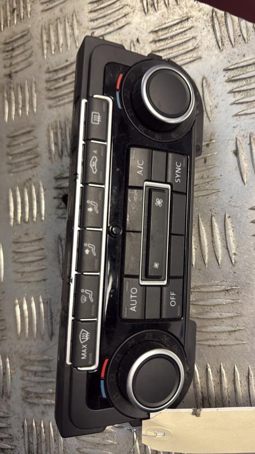 Commande chauffage VOLKSWAGEN GOLF 6 BREAK Essence - Image 4