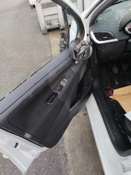 Boitier servitude moteur (BSM) PEUGEOT 207 PHASE 2 Essence - Image 7