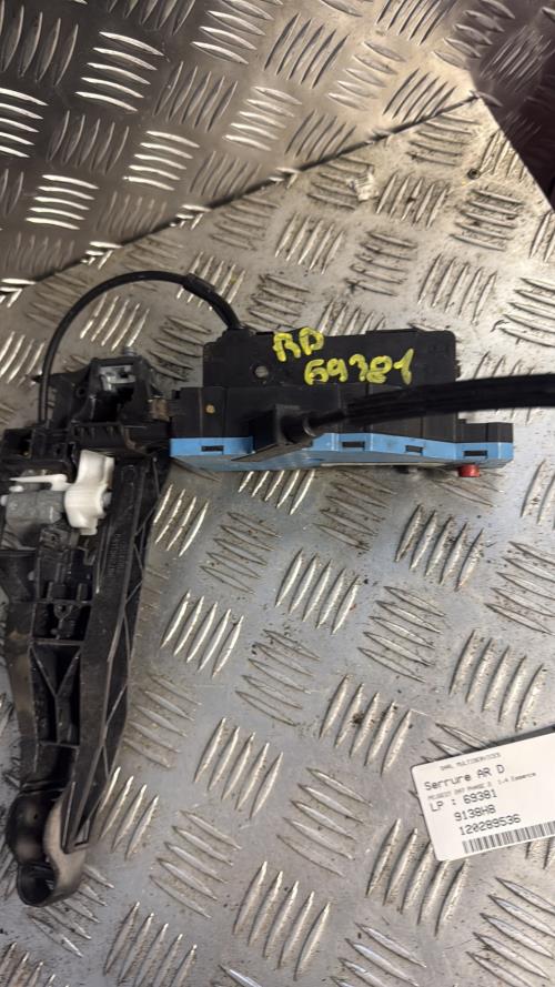 Serrure arriere droit PEUGEOT 207 PHASE 2 Essence - Image 3