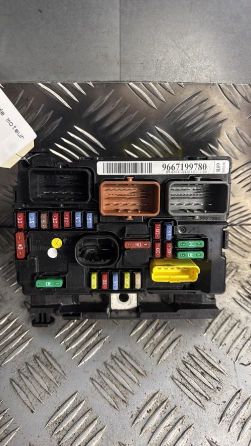 Boitier servitude moteur (BSM) CITROEN C3 2 PHASE 2 Essence - Image 2