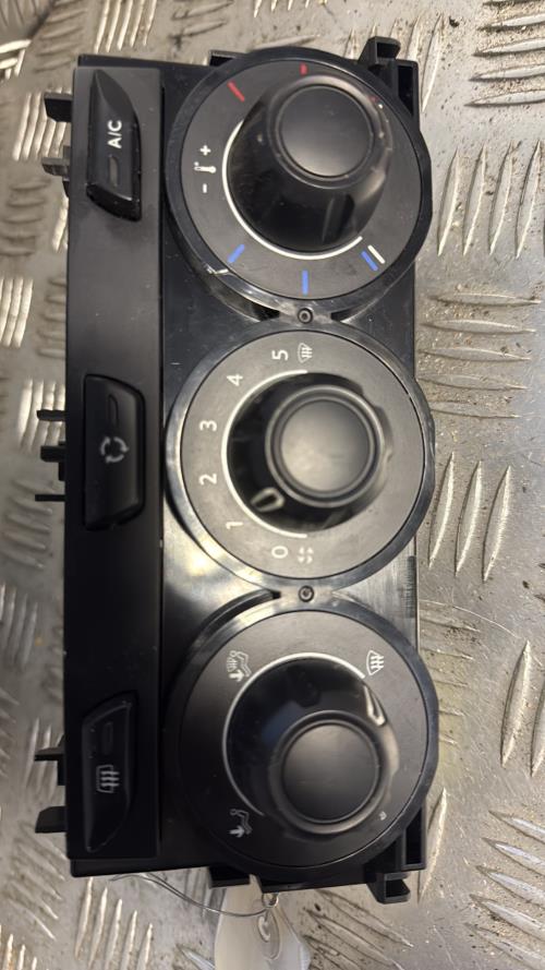 Commande chauffage CITROEN C3 2 PHASE 2 Essence - Image 2