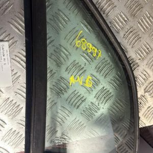 Custode avant gauche (porte) CITROEN C3 2 PHASE 2 Essence - Image 1