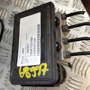 Bloc ABS (freins anti-blocage) CITROEN C3 2 PHASE 2 Essence - Image 1