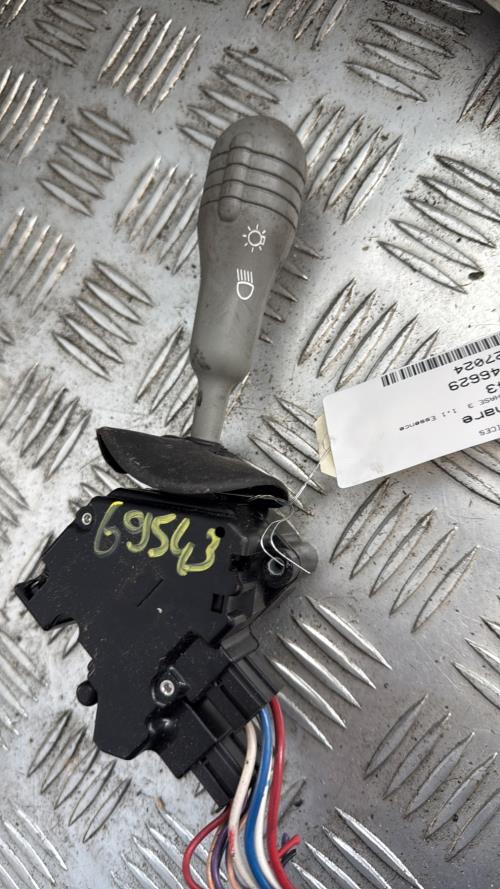 Commodo phare RENAULT TWINGO 1 PHASE 3 Essence - Image 3