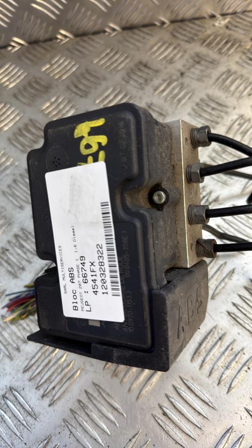 Bloc ABS (freins anti-blocage) PEUGEOT 207 PHASE 1 Diesel - Image 2