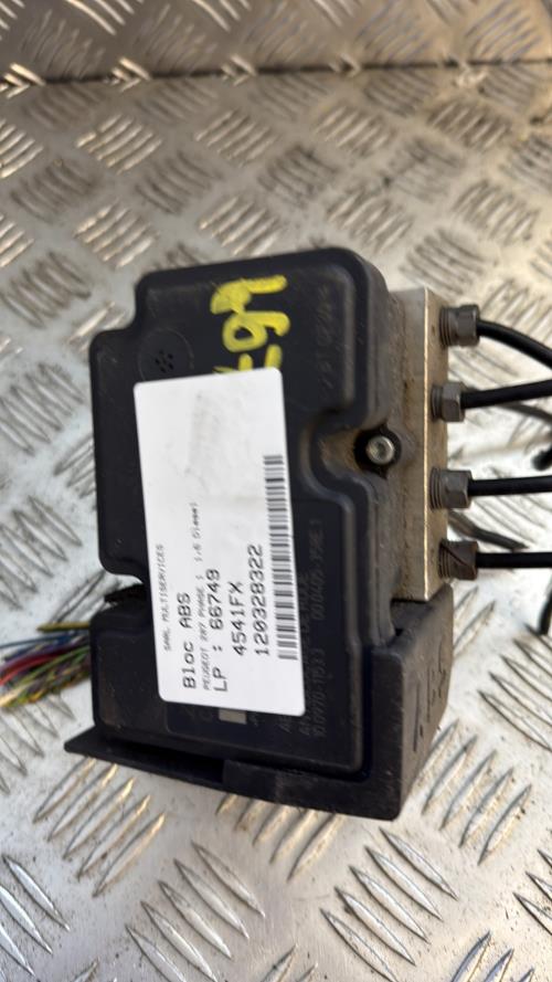 Bloc ABS (freins anti-blocage) PEUGEOT 207 PHASE 1 Diesel - Image 3