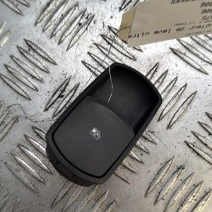 Interrupteur de leve vitre avant droit OPEL CORSA D PHASE 2 Diesel - Image 1