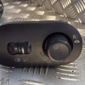 Commande de phare SEAT IBIZA 3 PHASE 2 Essence - Image 1