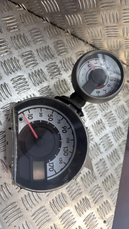 Compteur PEUGEOT 107 PHASE 2 Essence - Image 3