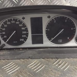 Compteur MERCEDES CLASSE B 245 PHASE 2 Diesel - Image 1