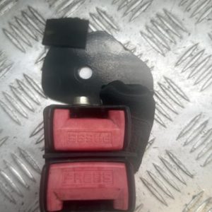 Attache ceinture arriere droit RENAULT CLIO 2 CAMPUS PHASE 2 Essence - Image 1