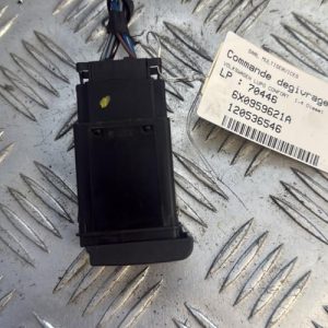 Commande degivrage lunette arriere VOLKSWAGEN LUPO Diesel - Image 1