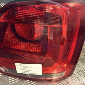 Feu arriere principal droit (feux) VOLKSWAGEN POLO 5 PHASE 1 Diesel - Image 1