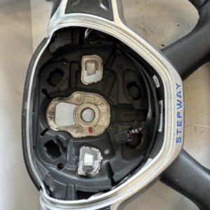 Volant DACIA SANDERO 2 PHASE 2 Essence - Image 1