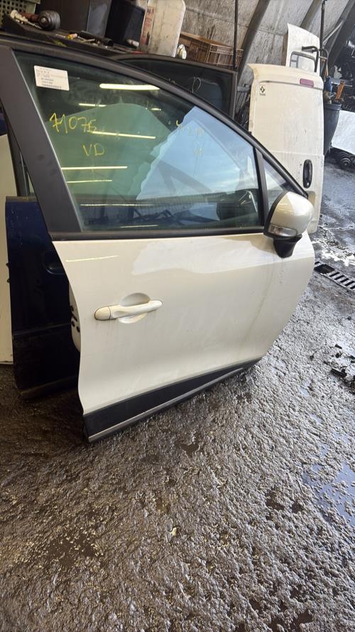 Porte avant droit RENAULT CLIO 4 PHASE 1 Diesel - Image 2