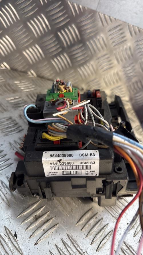 Boitier servitude moteur (BSM) CITROEN XSARA PICASSO PHASE 1 Diesel - Image 1