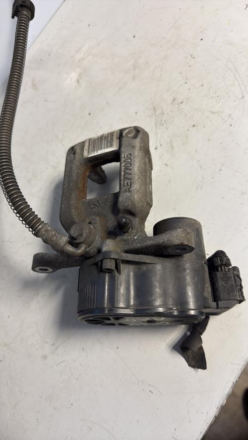 Etrier arriere gauche (freinage) PEUGEOT 208 2 Electricité - Image 3